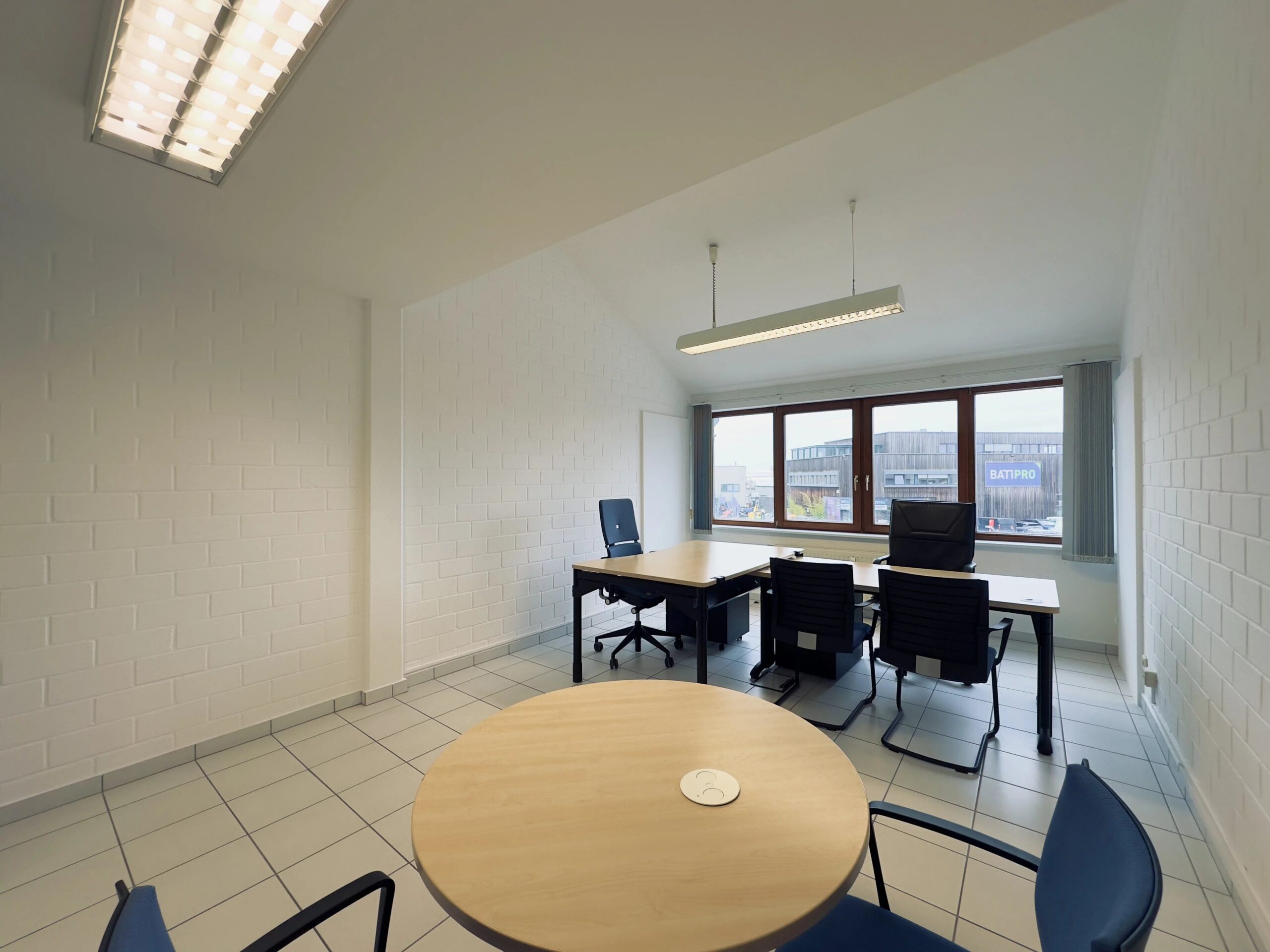 3df1b62f471410604b0ac76d7e13499d_82731cbfbb_4032-original-5