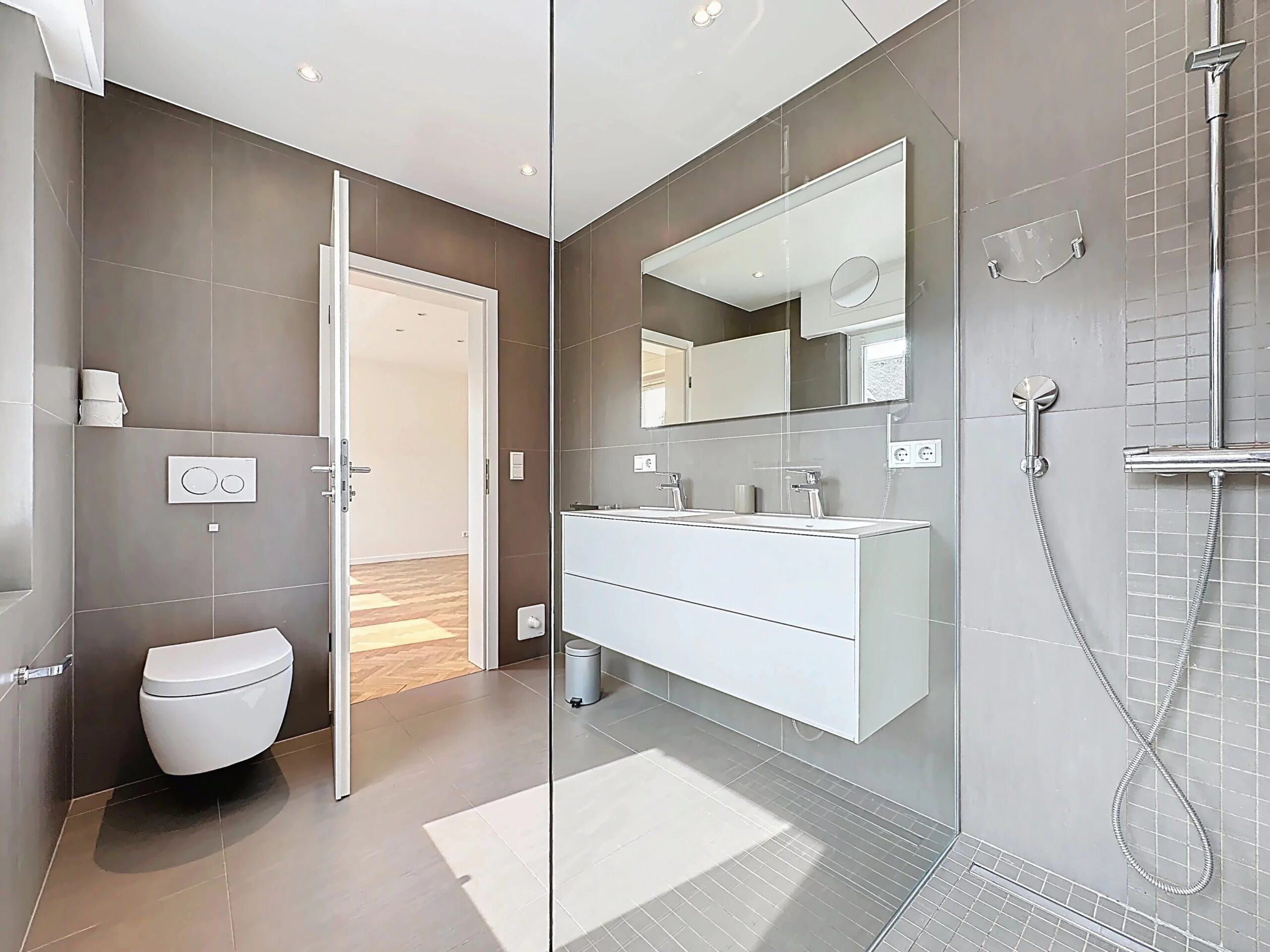 541098c204122557c8712f09cd431997_4b8e4dcfbb_3344-original-5