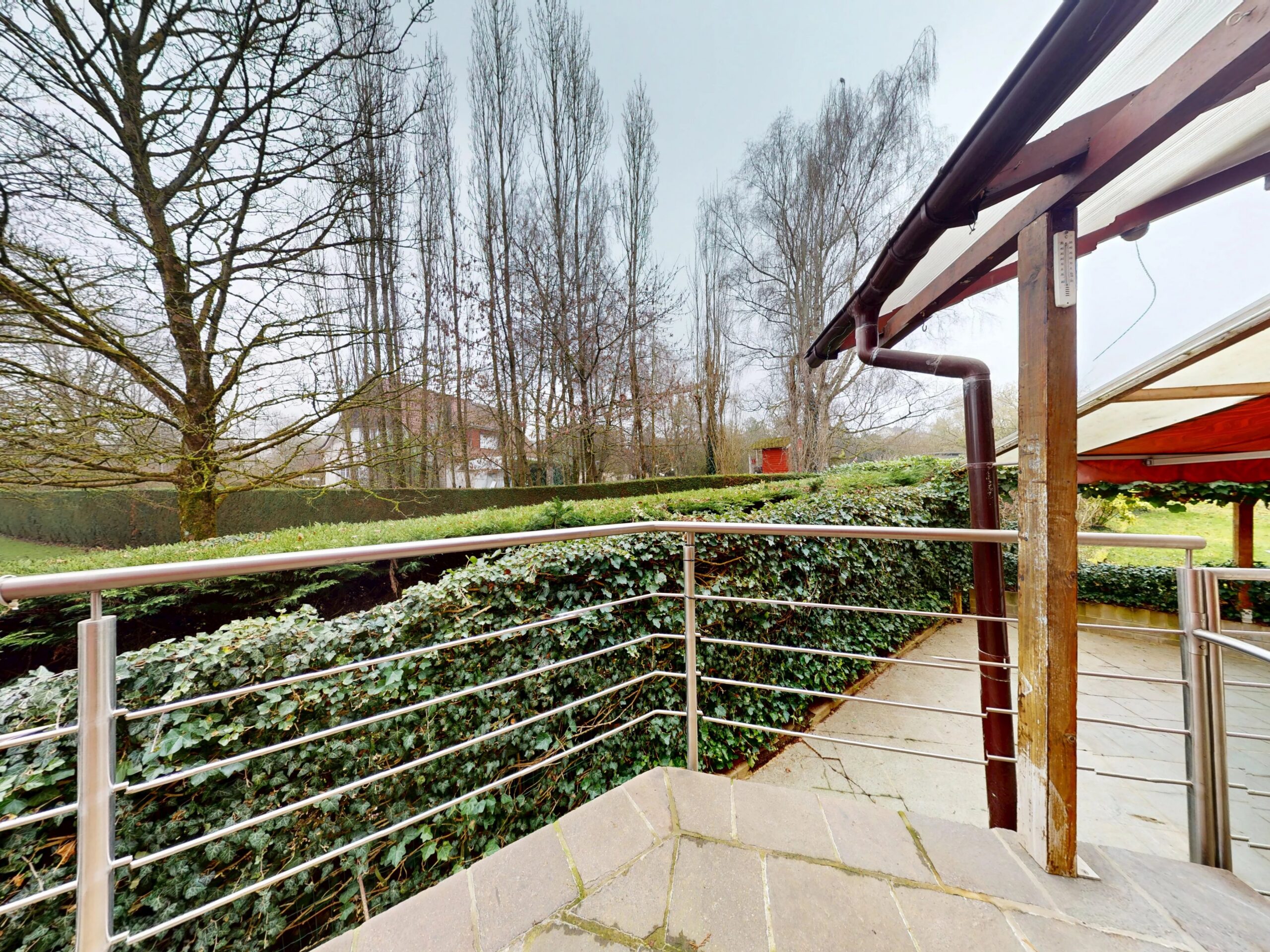 a49980ce08cd0b47879bdf00c8e41c50_01e77a4e0c_4096-original-5