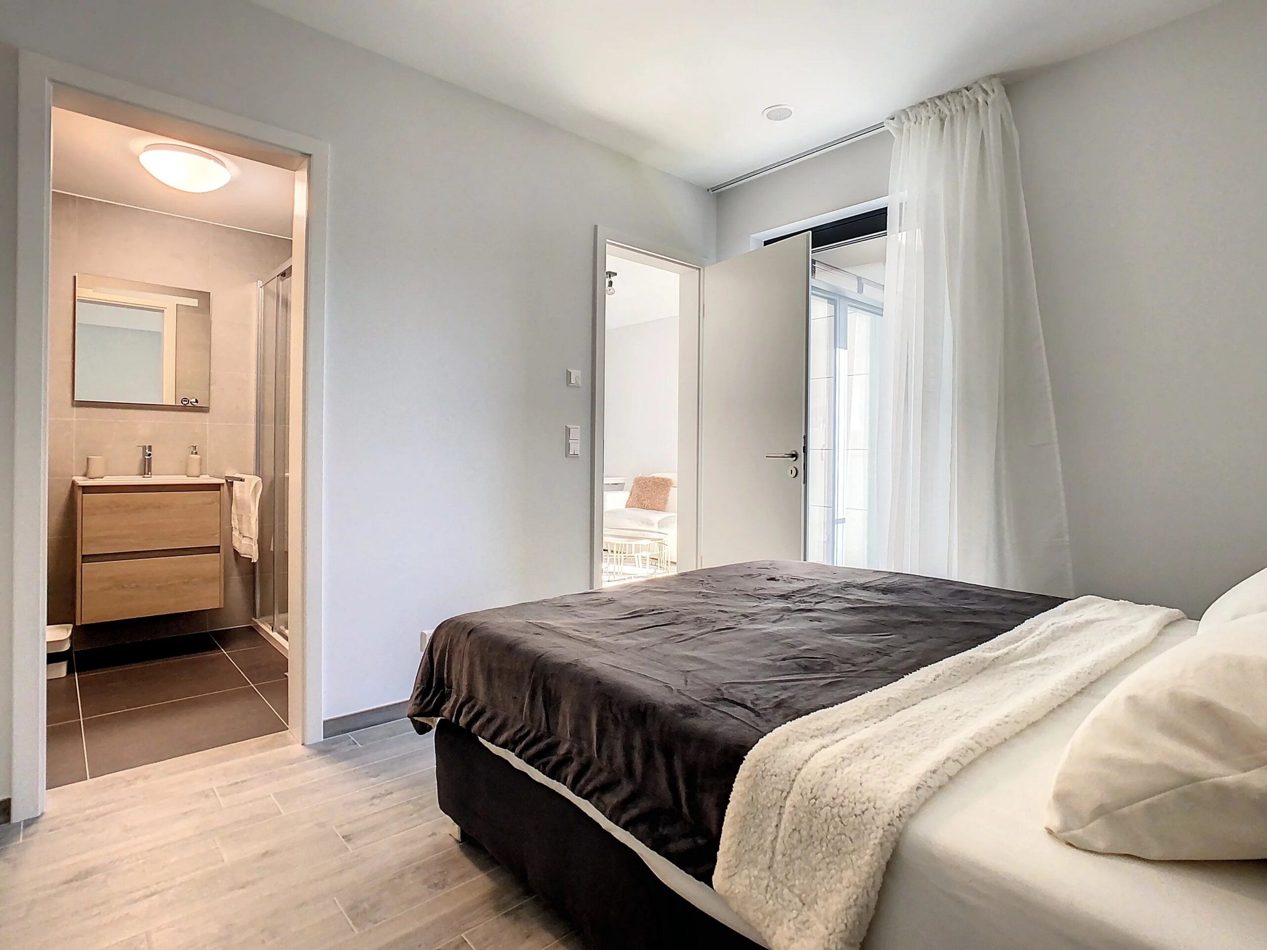 40f92e49e70185a72a1acdff66162b5b_96658ddf67_3344-original-1