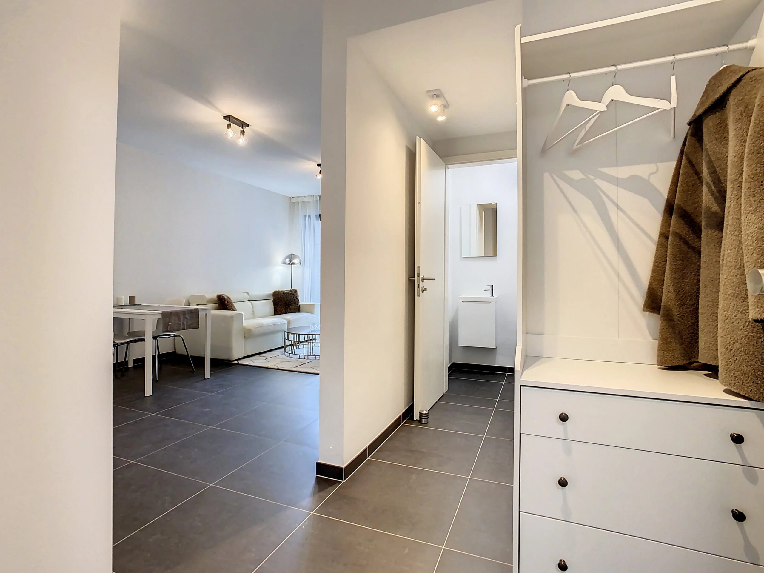 53114e6425cd7f537639e9b8f9cf44a9_394507b61f_3326-original-1